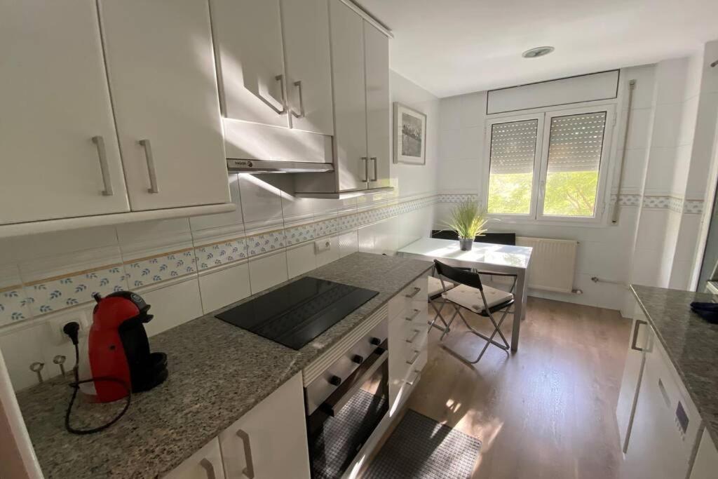 פיגוארז Apartamento Completo Muy Cerca Del Centro Ideal Para Familias Con Piscina מראה חיצוני תמונה