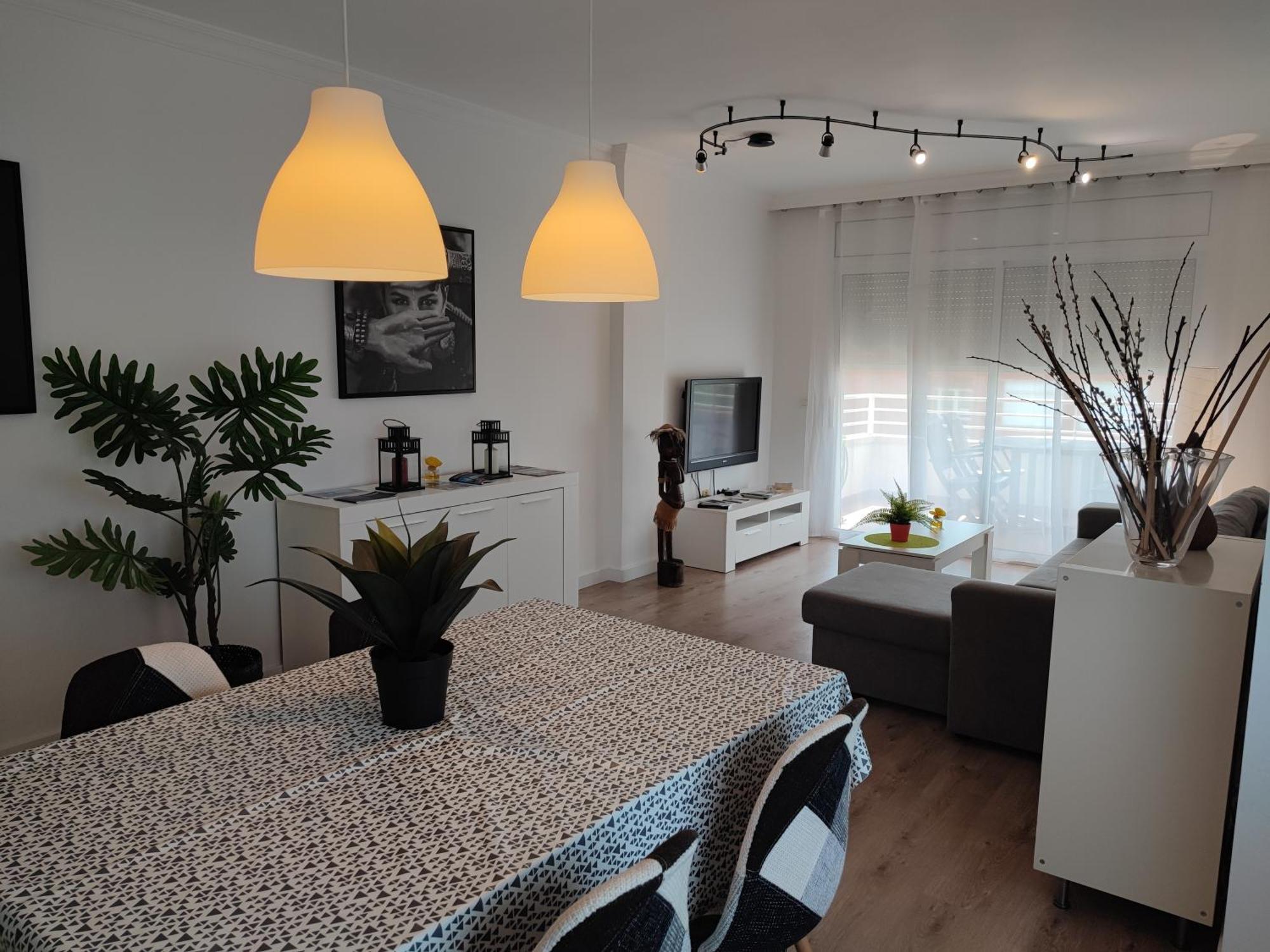 פיגוארז Apartamento Completo Muy Cerca Del Centro Ideal Para Familias Con Piscina מראה חיצוני תמונה